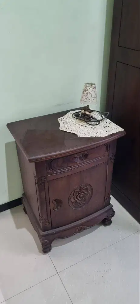 Dijual mebel untuk keperluan kamar 1 set