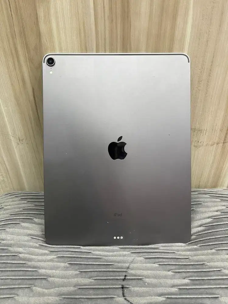 IPAD PRO 2018 12.9 512GB wifi Bekas second murah