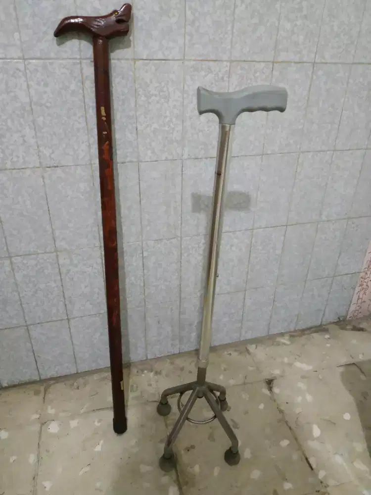 Tongkat bantu jalan
