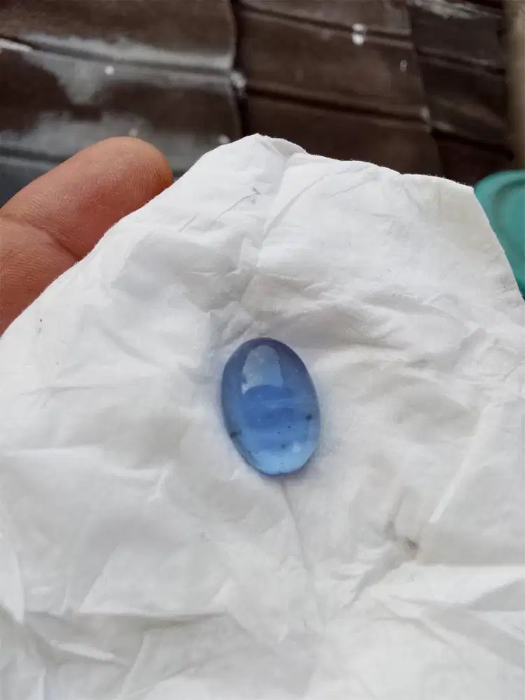 Batu safir lawas blm pernh di iket..serat penuh