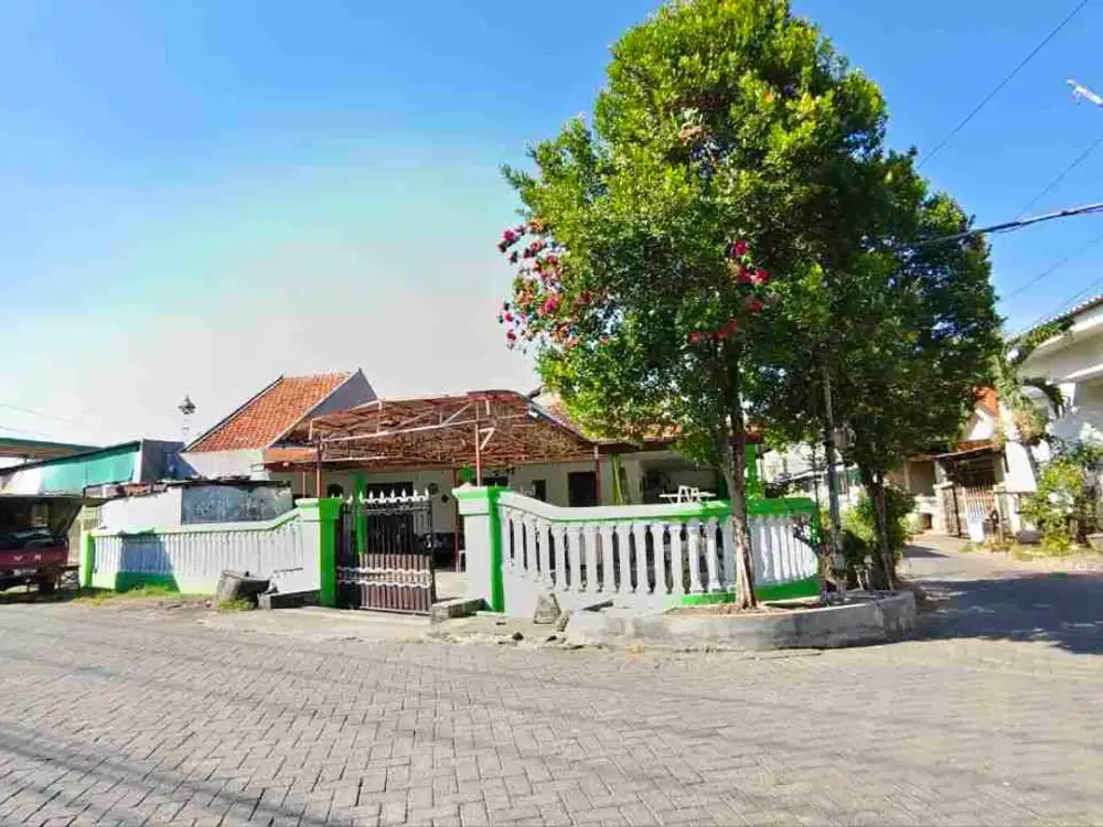 Rumah Hitung Tanah L. 290m2 Jln Utama Perum Tawangsari Permai Taman Sidoarjo  .. Row Jalan 8m ... Cocok Unt Usaha Kos/Bengkel/Supermarket dll