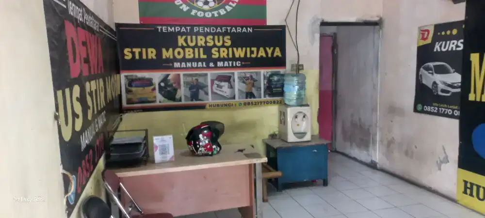 Di butukan driver/ pelatih stir mobil dan art