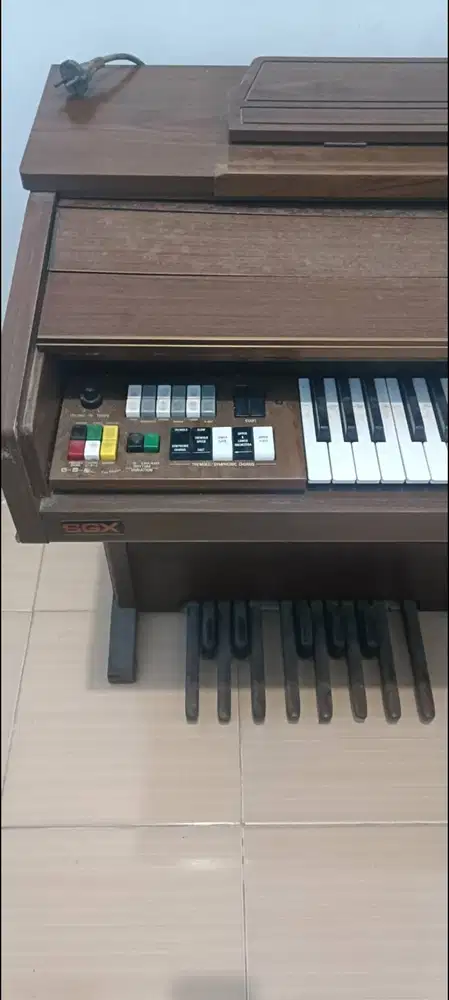 Yamaha Electone/ piano Clasik B 405