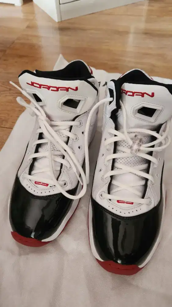 Dijual sepatu basket jordan ori beli di jepang