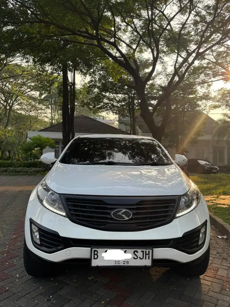 KIA SPORTAGE SE LIMITED 2013 AT (NIK 2012 - PUTIH) 109JT