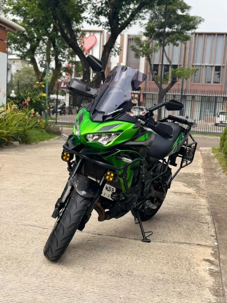 Kawasaki Versys 650 2023 (Green)