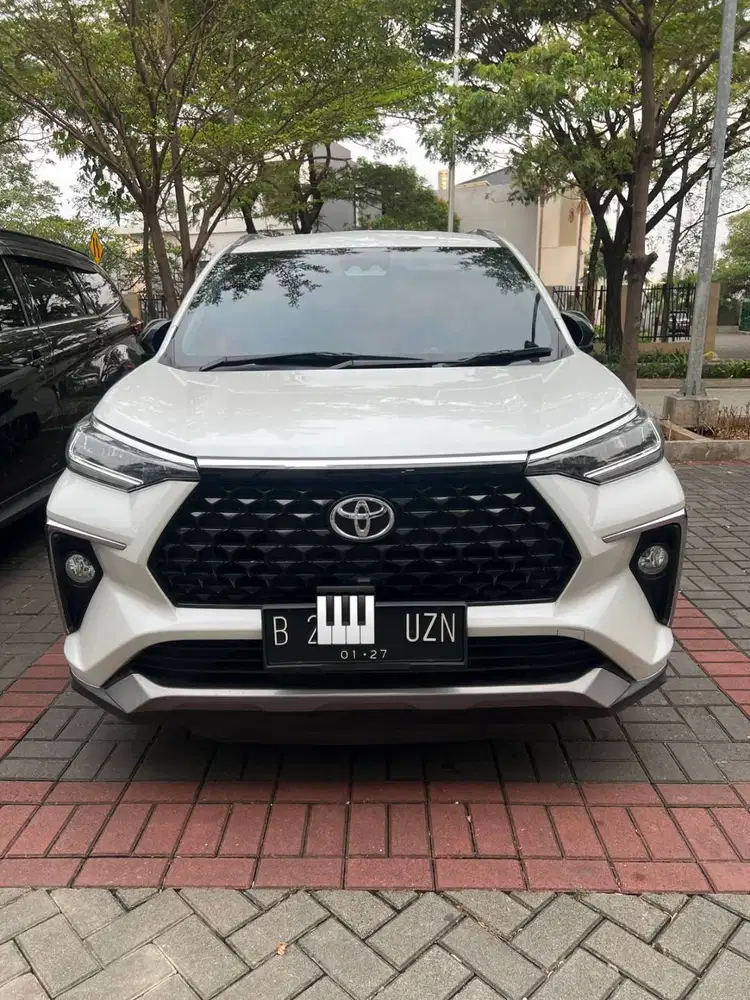 Low KM Veloz Q TSS AT 2021