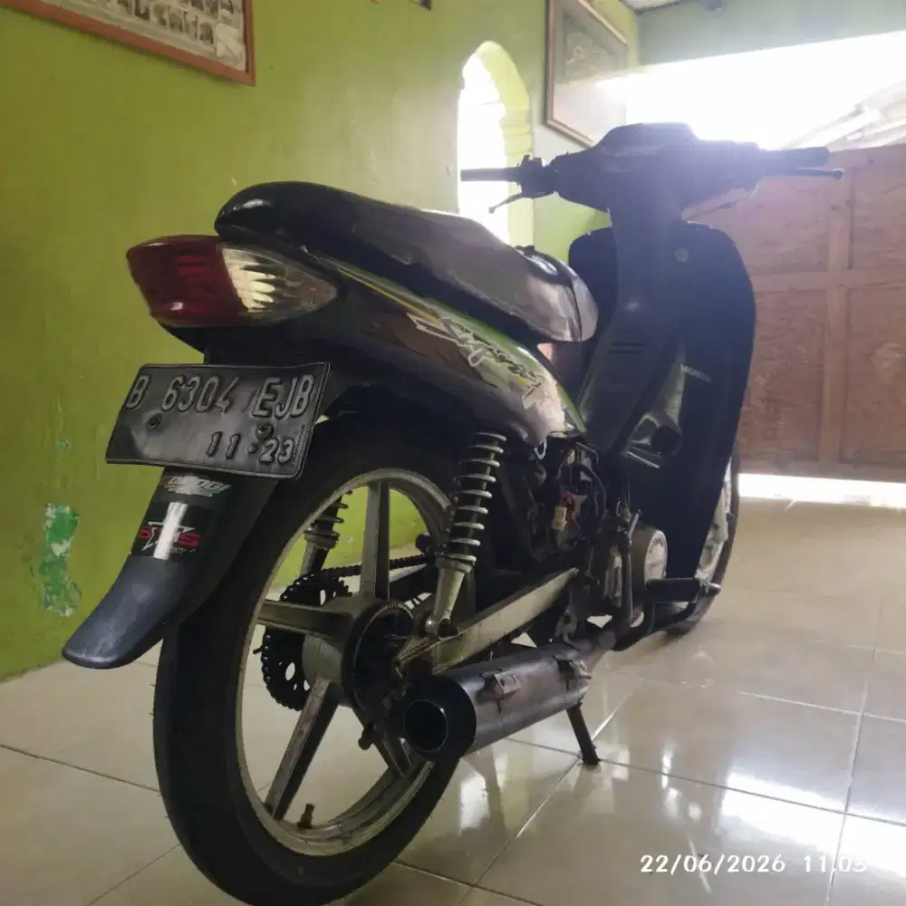 Supra fit tahun 2003