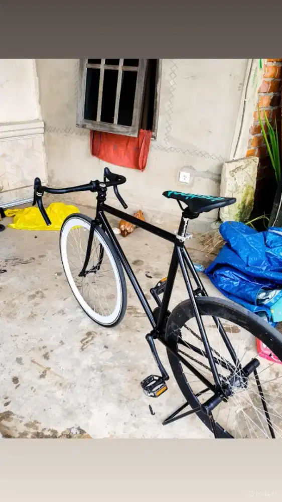 seleda fixie untuk olahraga di outdoor dengan tinggi minmal 160cm