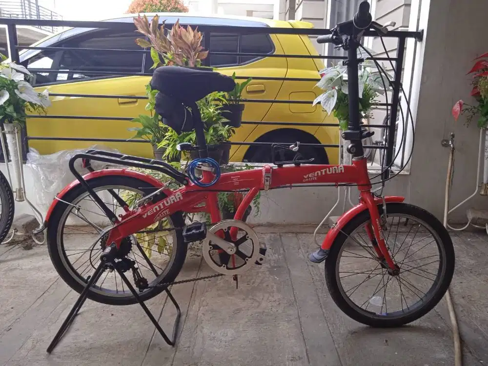 Sepeda Lipat Ventura Go-Lite Merah