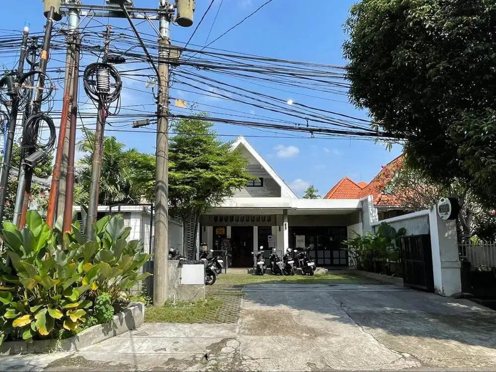 Dijual Lelang Rumah Usaha Murah di Jl Cimanuk Pusat Kota Surabaya