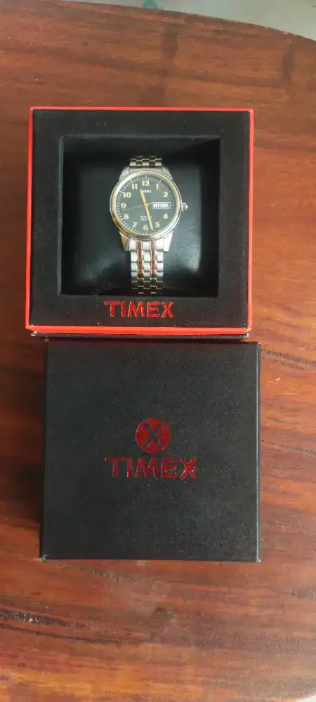 Jam Timex T26481 indiglo