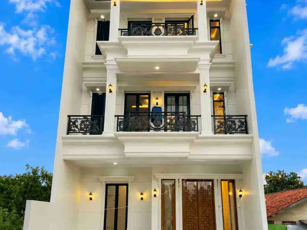 Jual rumah cluster pinggir jalan raya di jaksel