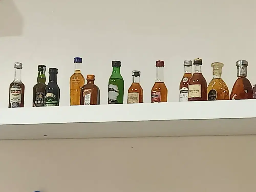 Pajangan botel minuman