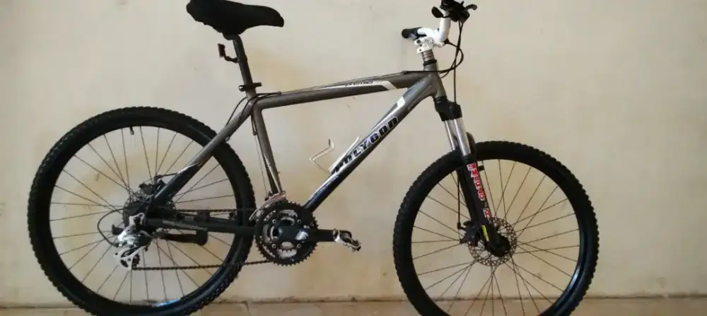 Dijual cepat murah sepada gunung polygon perimir 3.0 frame Aoly nrmal