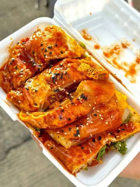 DIBUTUHKAN 2 KARYAWAN MASAK DI FRESH MARKET PIK