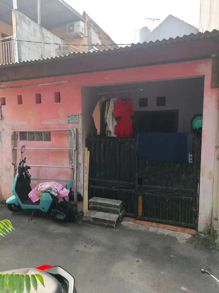 Rumah di Kalisari, Jakarta Timur