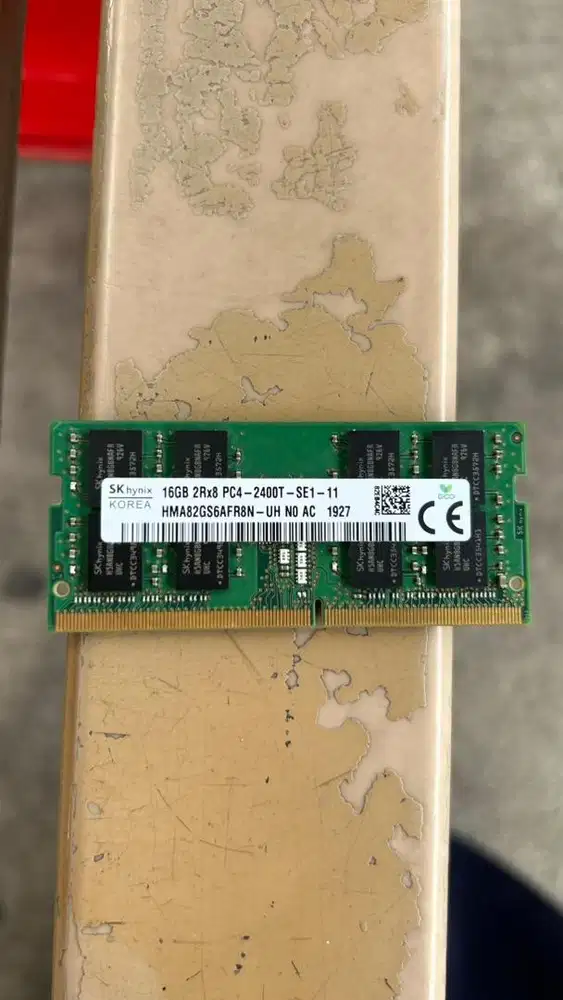 RAM 16 GB DDR4 PC2400 SKYHYNIX