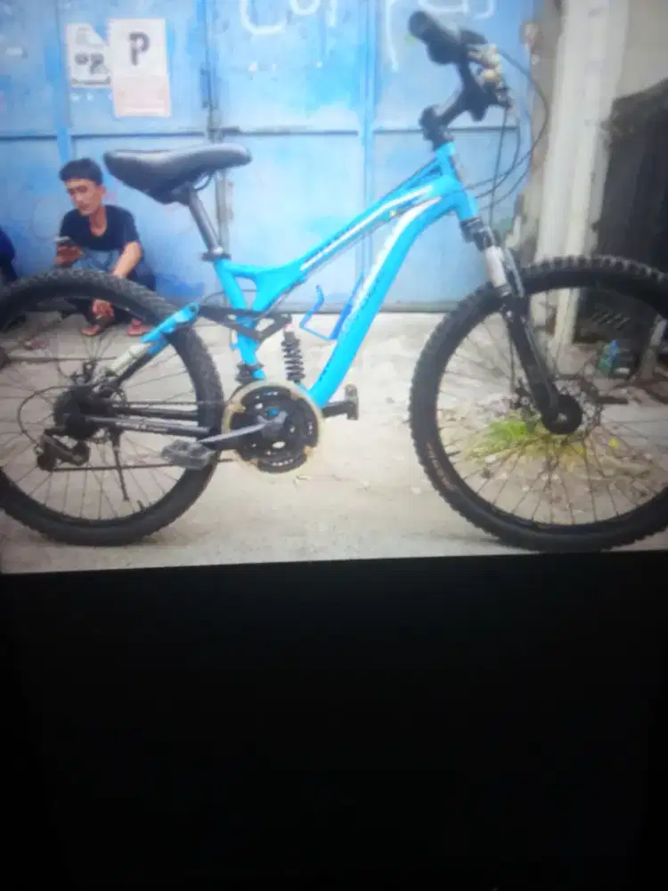 Jual sepeda wimcikcle ukuran 16 bekas masih bagus mulus