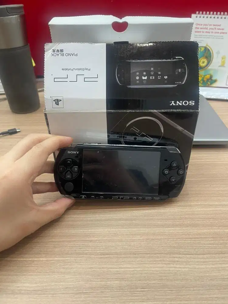PSP 3006 slim full game + memory card 128GB