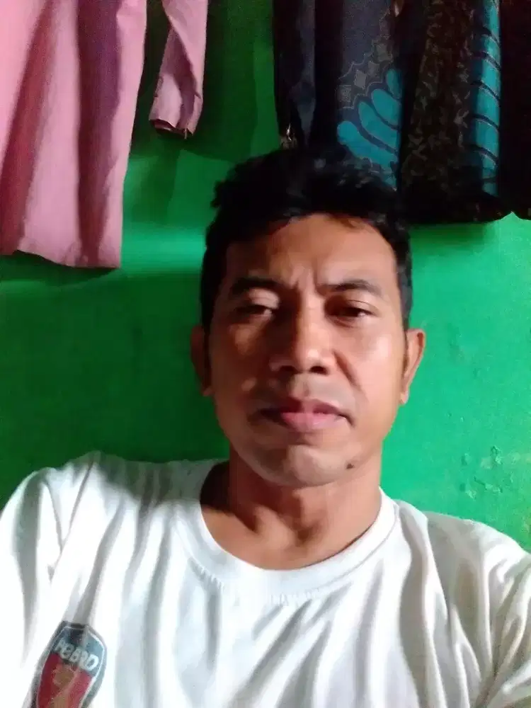 MENCARI PEKERJAAN OB