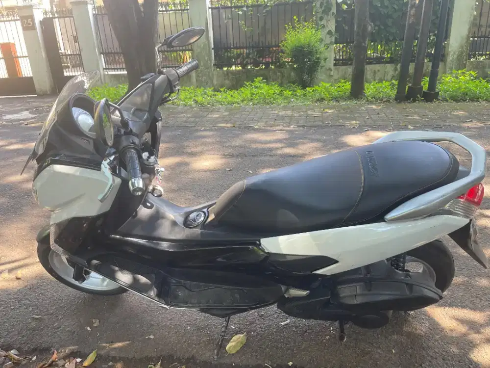 NMAX 155 CC th 2016  kasih harga nego samperin ke rumah
