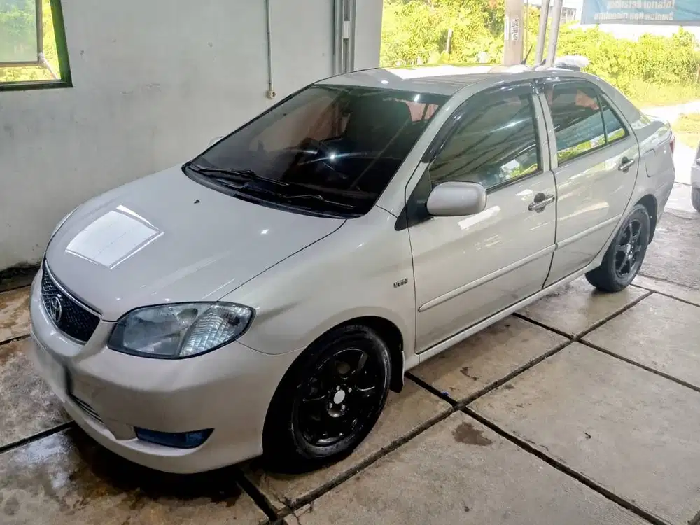 Dijual Toyota Vios 1.5 G Manual 2003 CBU Thailand