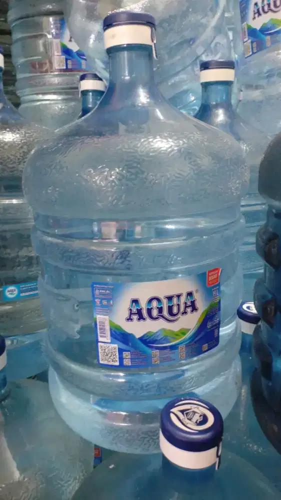 AQUA GALON AIR ASLI SIAP DELIVERY HARGA TERBAIK Rp. 20.000 siap kirim