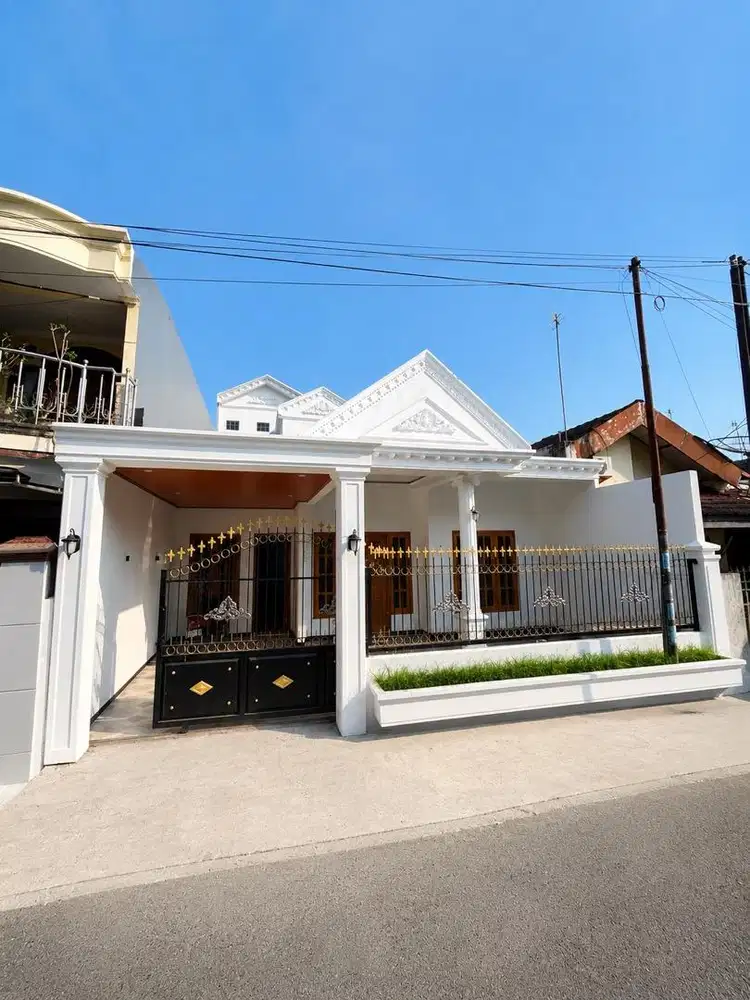 Rumah Mewah Sambong Permai Jombang kota