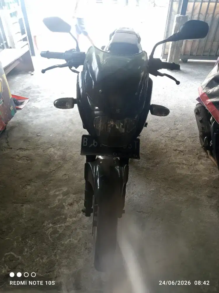 Bajaj Pulsar 180 Ug4