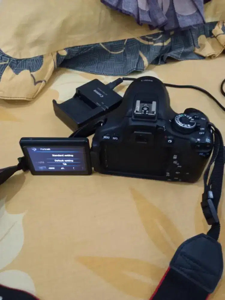 Dijual camera canon eos 600d