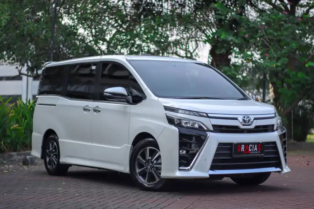 Toyota Voxy 2018 Bensin