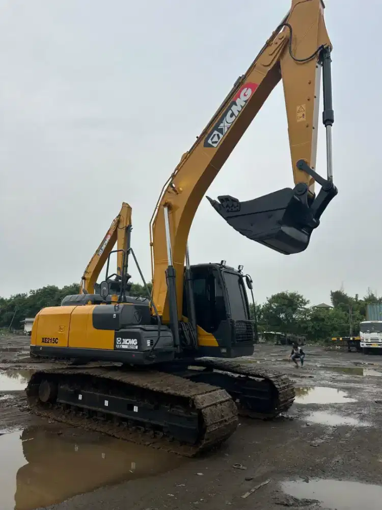 XCMG 215C TAHUN 2022 (UNIT TERAKHIR)