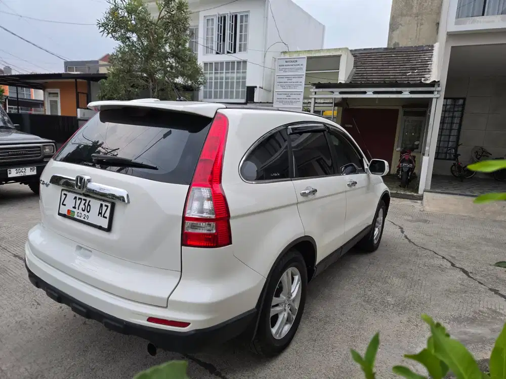 Honda CR-V 2011 Bensin