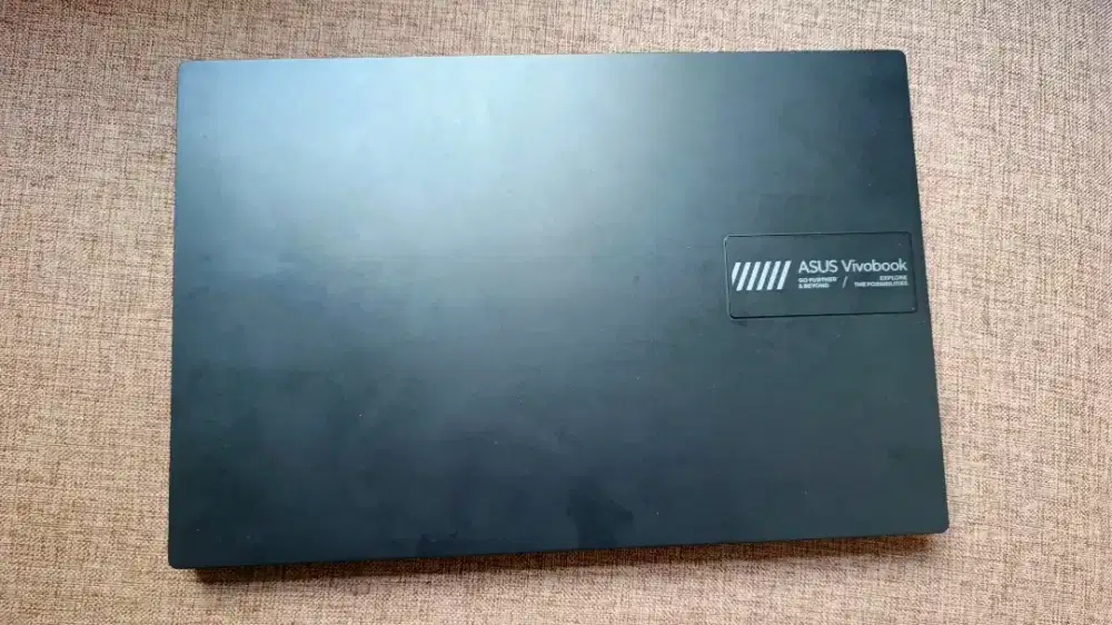 DIJUAL, Laptop Asus vivobook Ryzen 5, RAM 16, Storage 512 GB Istimewa