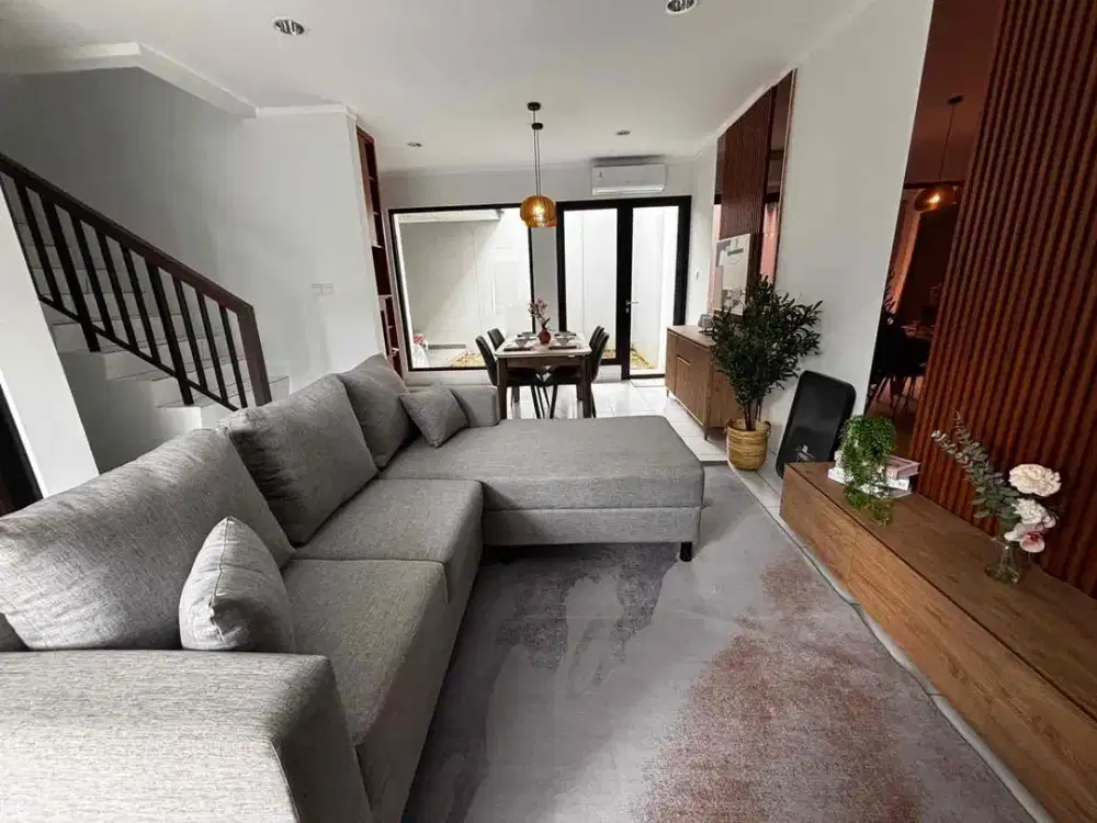 Rumah dijual di Summarecon Cluster Dayana