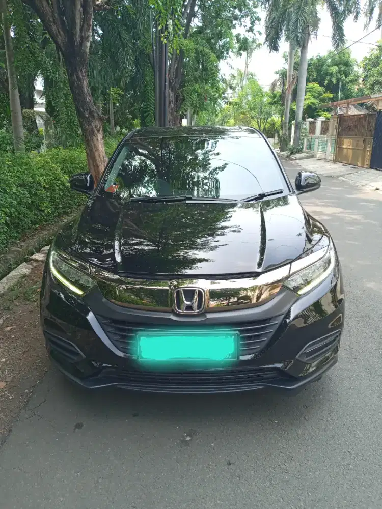 Dijual mobil Hrv se 1.5 cc