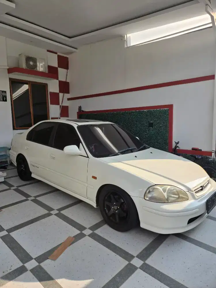 CIVIC SIR 1998 AT