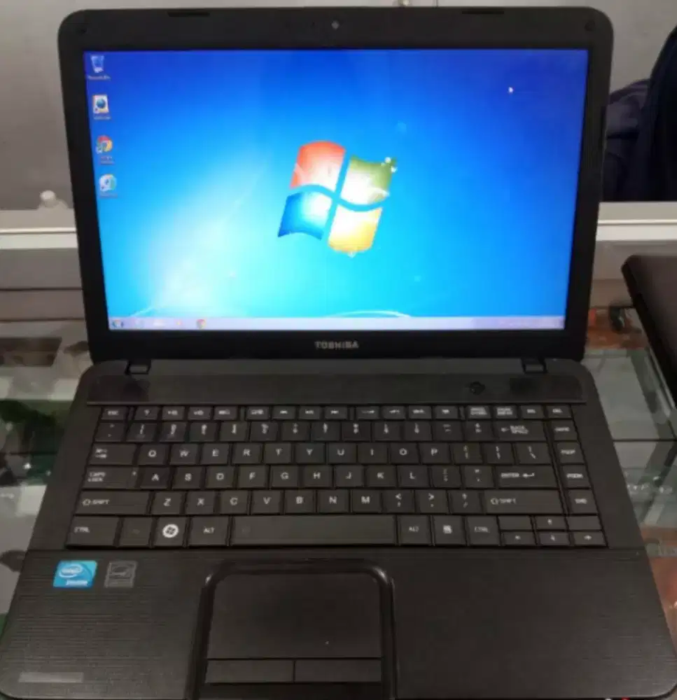 Laptop toshiba c800