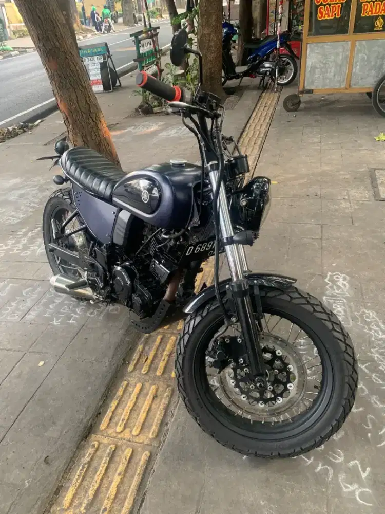 Di Jual cepat custom Yamaha Byson 2013