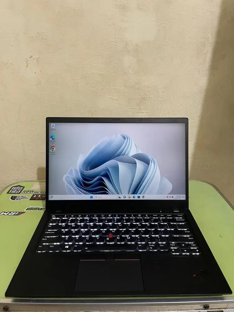 Laptop Lenovo Thinkpad X1 Carbon 6Th TC Intel Core i7 Gen 8 ( 16/256 )