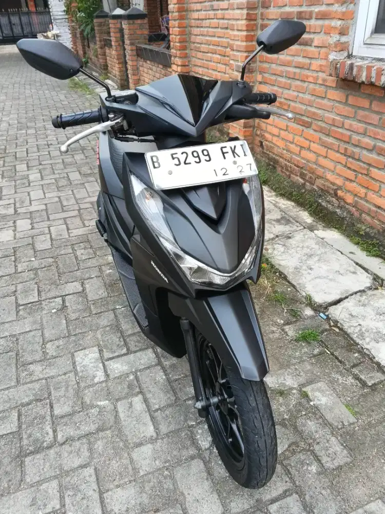 Honda Beat Deluxe 2022/2023 Mulus Pajak Hidup Panjang