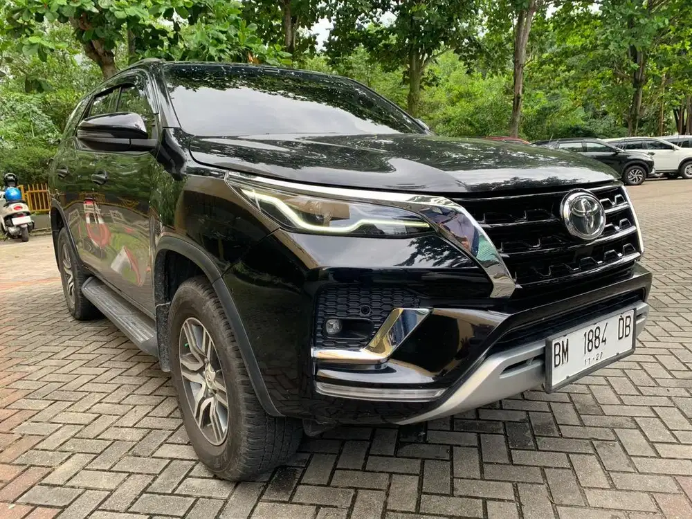 Fortuner G 2.4 Matic 2022 km Low