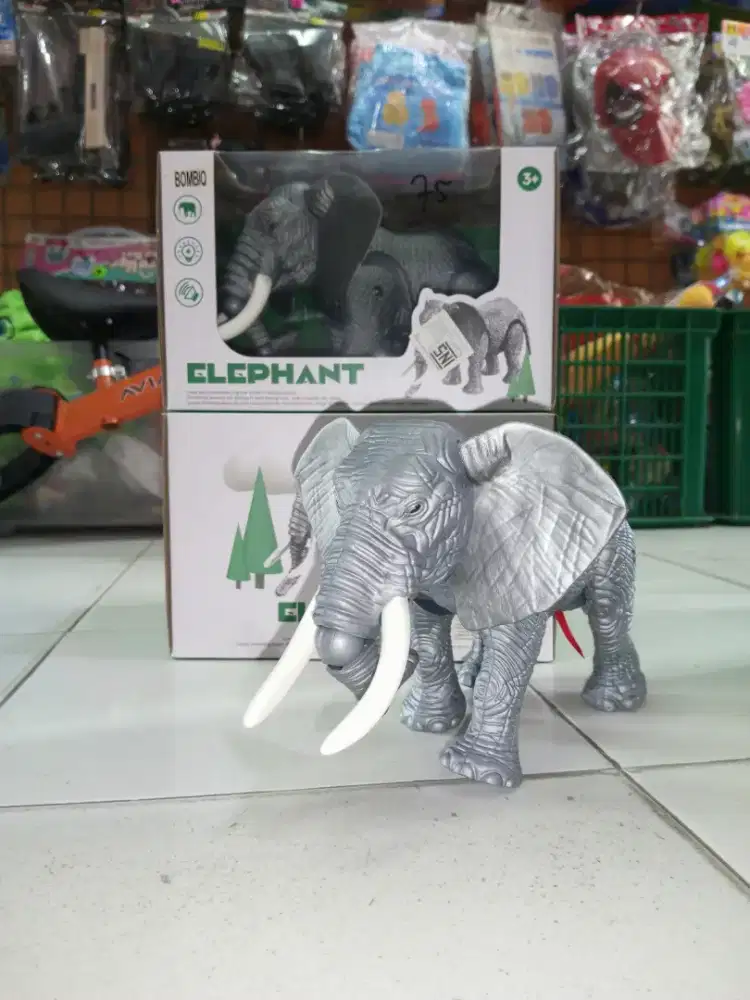 Mainan Anak Gajah Baterai jumbo