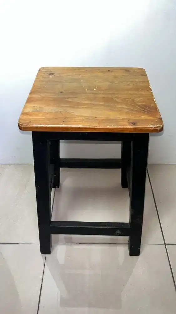 JUAL CEPAT MEJA KURSI CAFE