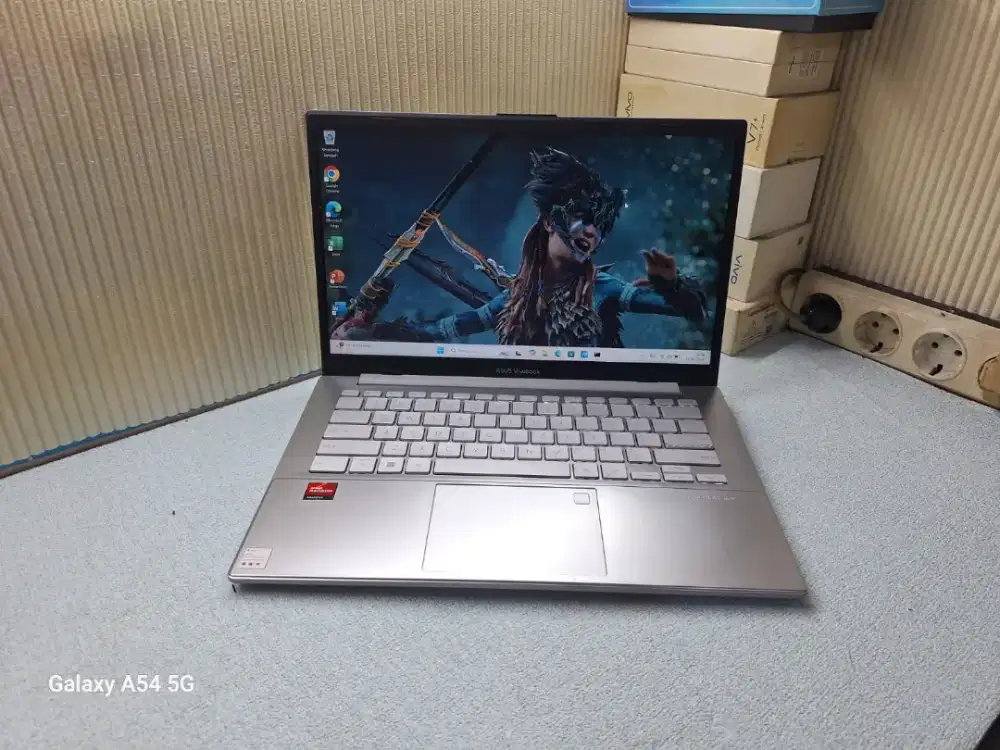 Asus VivoBook Go 14 E1404FA