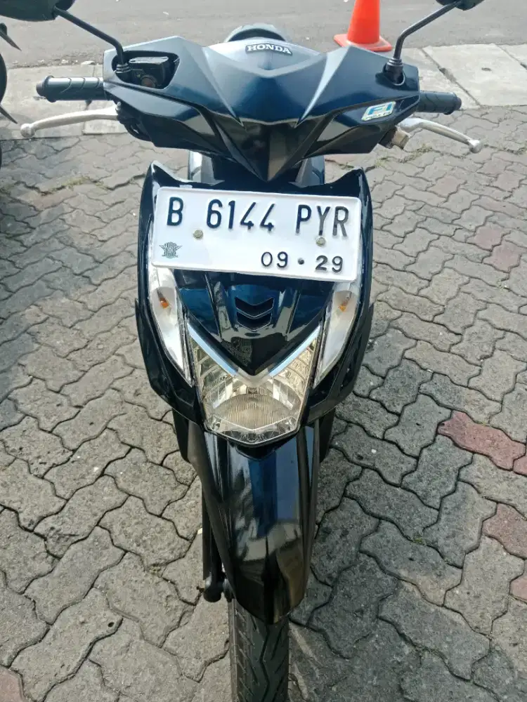 Honda beat Tahun 2014