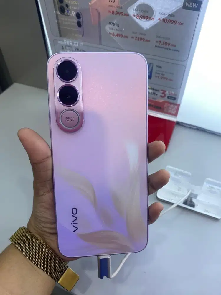 Vivo V70 FE 8/128gb