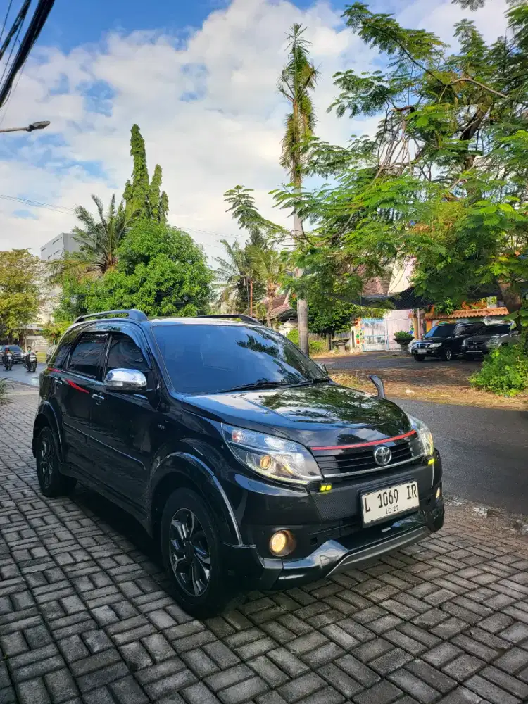 [Gress Mobil Kutisari]Rush S TRD Sportivo Ultimo Tahun 2017