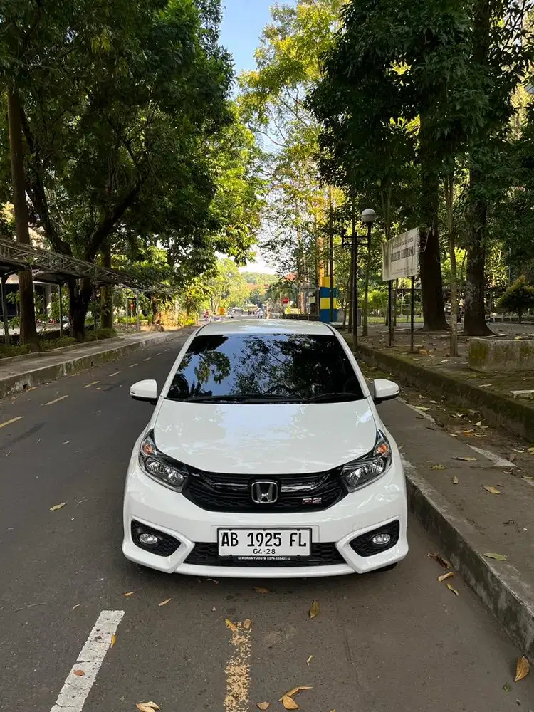 2023 Honda Brio RS cvt Low Km AB tg1 dari baru